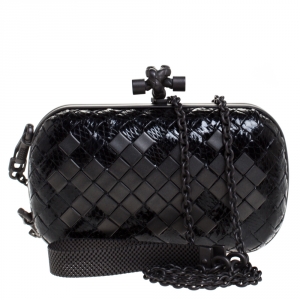 Pre Owned Bottega Veneta Black Woven Snakeskin Embellished Knot Clutch