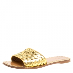 Pre Owned Bottega Veneta Metallic Gold Intrecciato Leather Flat Slides Size 38.5
