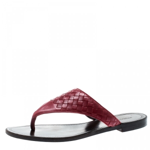 Pre Owned Bottega Veneta Burgundy Intrecciato Leather Flat Thong Slippers Size 40