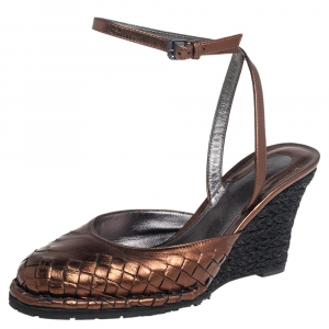 Pre Owned Bottega Veneta Metallic Brown Intrecciato Leather Ankle Strap Sandals Size 38
