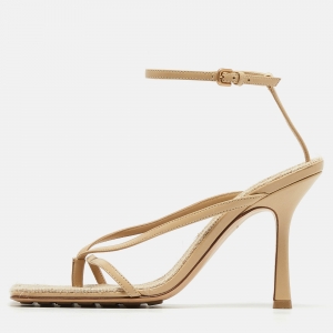 Pre Owned Bottega Veneta Beige Leather Stretch Thong Ankle Strap Sandals Size 37