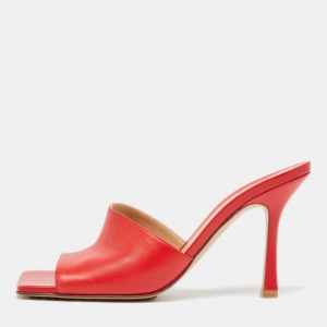 Bottega Veneta Red Leather Square Toe Slide Sandals Size 38.5