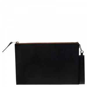 Pre Owned Burberry Black Leather Wristlet Pouch