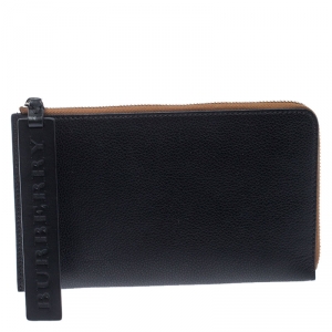 Pre Owned Burberry Black Leather Wristlet Clutch