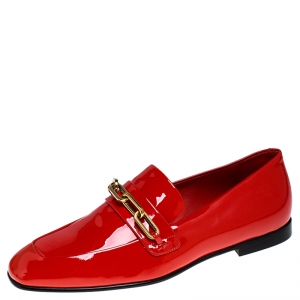 Pre Owned Burberry Red Patent Leather Chillcot Loafers Size 38