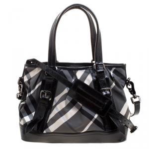 مملوكة مسبقًا Burberry Black Beat Check Nylon and Patent Leather Medium Lowry Tote