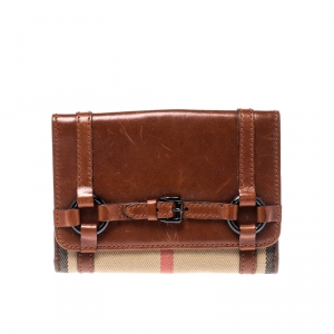 مملوكة مسبقًا Burberry Brown/Beige House Check Canvas and Leather Flap Compact Wallet