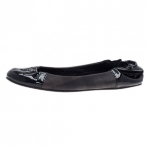 مملوكة مسبقًا Burberry Smoked Novacheck Patent Cap Toe Ballet Flats Size 39