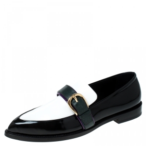 Burberry Monochrome Leather Buckle Slip On Loafers Size 39.5