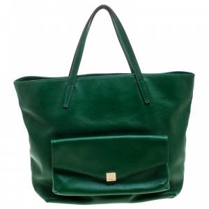 Pre Owned Carolina Herrera Green Leather Envelope Pocket Tote