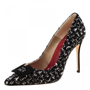Carolina Herrera Monochrome Tweed Fabric And Suede Pointed Toe Pumps Size 40