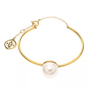 Pre Owned Carolina Herrera Faux Pearl Gold Tone Bracelet