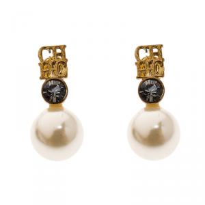 Pre Owned CH Carolina Herrera Logo Faux Pearl Gold Tone Stud Earrings