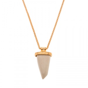 Pre Owned CH Carolina Herrera Shark Tooth Gold Tone Pendant Necklace