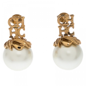 Pre Owned CH Carolina Herrera Logo Pearl Gold Tone Metal Earrings