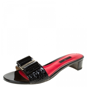 Pre Owned Carolina Herrera Black/Red Patent Leather Bow Slides Size 38