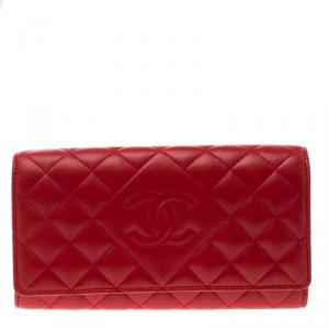 Chanel Red Quilted Leather CC Continental Wallet