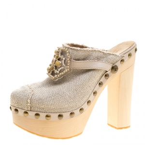 Chanel Beige Raffia Faux Pearl Enamel Embellished Platform Clogs Size 41