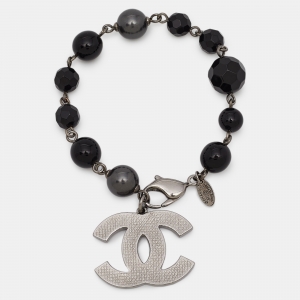 Chanel CC Black Beads Faux Pearl Silver Tone Charm Bracelet 