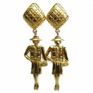 Pre Owned Chanel Vintage Mademoiselle Earrings