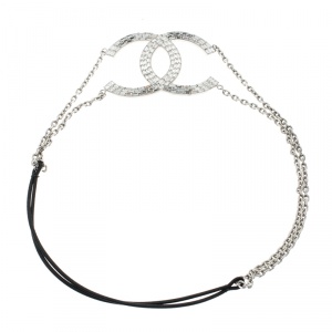 Pre Owned Chanel CC Crystal Embellished Silver Tone Headband