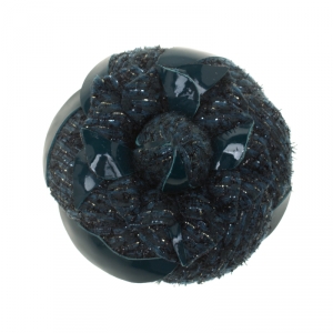 مملوكة مسبقًا Chanel Camellia Multicolor Tweed Leather Pin Brooch