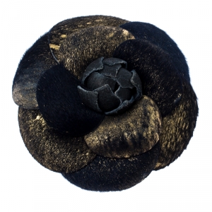 Pre Owned Chanel Paris Dallas Navy Blue Gold Tone Camellia Brooch