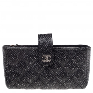 Pre Owned Chanel Black Shimmering Quilted Leather CC Phone Pouch