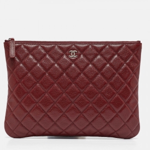 Pre Owned Chanel Red Quilted Caviar Leather Medium O-Case Zip Pouch