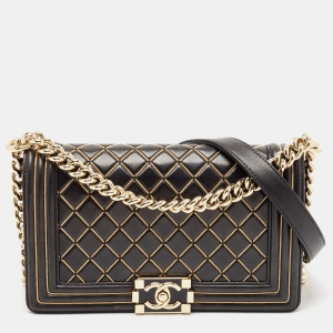 Pre Owned Chanel Black Quilted Leather Medium Chain Detail Boy Flap Bag