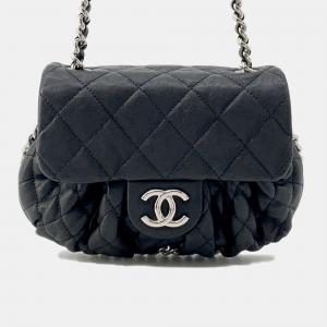 Chanel Chain Shoulder Bag Coco Mark Matelasse Around Lambskin Black