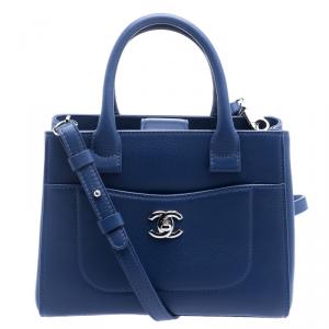 Pre Owned Chanel Blue Leather Mini Neo Executive Shopping Tote