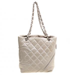 Pre Owned Chanel Grey Quilted Leather CC Bucket Bag