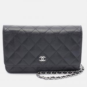 Chanel Matelasse Crossbody Chain Shoulder Bag Calfskin Black