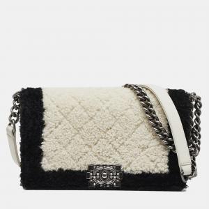 Pre Owned Chanel Black/White Old Medium Bicolor Shearling Boy Flap