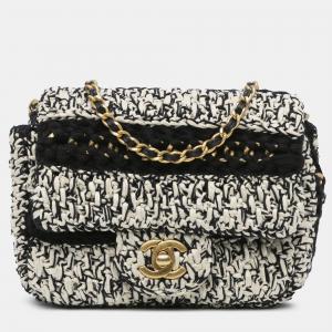 Pre Owned Chanel Cream Raffia Braided with Love Flap
