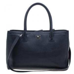 مملوكة مسبقًا Chanel Black Leather Shopping Cerf Tote