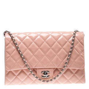 Pre Owned Chanel Blush Pink Patent Leather Chain Clutch