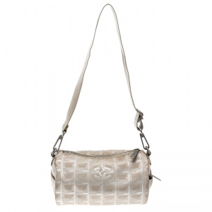 مملوكة مسبقًا Chanel Beige Nylon Small Vintage CC Travel Line Shoulder Bag    
