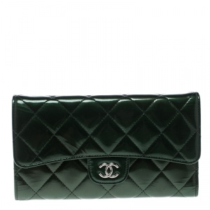 Chanel Green Quilted Leather Classic Flap Wallet