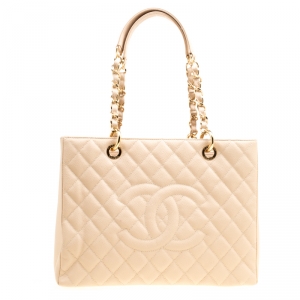 مملوكة مسبقًا Chanel Light Beige Quilted Caviar Leather Grand Shopping Tote