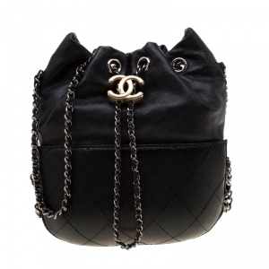 Pre Owned Chanel Black Quilted Leather Small Gabrielle Bucket Bag