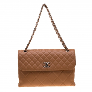 Pre Owned  حقيبة شانيل إن ذا بيزنيس بقلاب جلد مبطن بنية