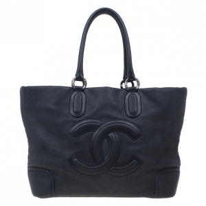 مملوكة مسبقًا Chanel Black Calfskin Leather CC Tote