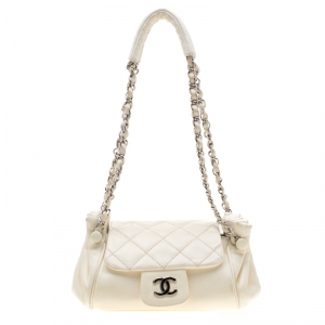 مملوكة مسبقًا Chanel Off White Leather CC Accordion Flap  Shoulder Bag