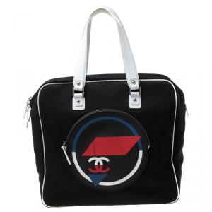 Pre Owned حقيبة يد شانيل نايلون سوداء