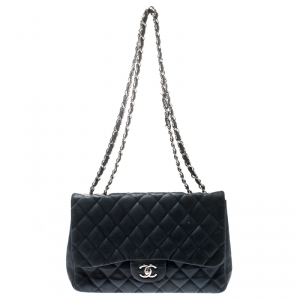 Pre Owned حقيبة شانيل قلاب كلاسيك جامبو جلد لامع مبطنة كحلية