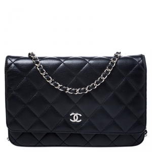 Pre Owned Chanel Black Quilted Leather WOC Chain Clutch Bag