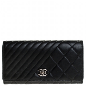 Chanel Black Quilted Leather CC Yen Flap Continental Wallet