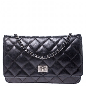 Pre Owned Chanel Black Quilted Crinkled Leather Reissue WOC Flap Bag